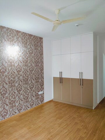 Room in 3 BHK Apartment at Brigade Cornerstone Utopia, Varthur – for Rent