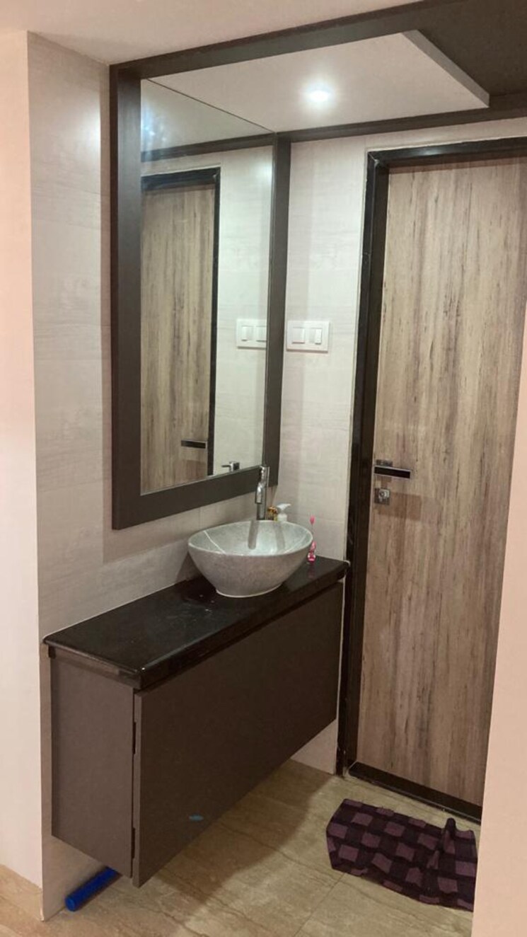 Bathroom, goregaon west 2 Bedroom 650 Sq.Ft. Apartment In Goregaon West Mumbai 8085186