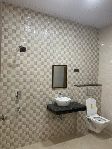 Bathroom in 2 BHK Builder Floor at DLF Vibhuti Khand, Gomti Nagar – for Rent