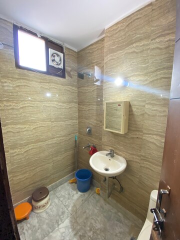 Bathroom in 1 BHK Builder Floor at Pitampura – for Rent