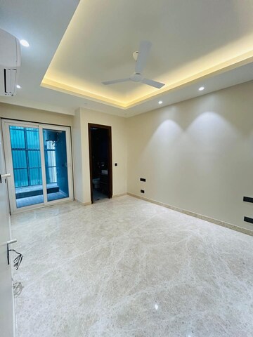 2 BHK Builder Floor For Rent in Unitech Infospace, Sector 21
