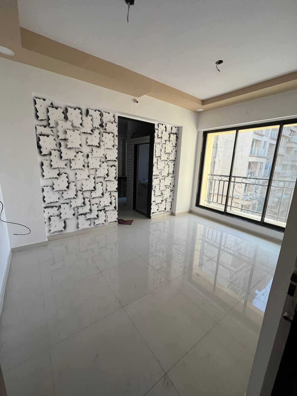 1 RkApartment For Sale in A V Crystal Tower