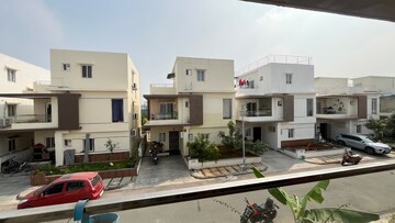 3 BHK Villa – Exterior View View at Tellapur - for Rent
