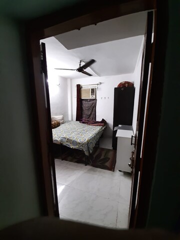 Bathroom in 1 RK Builder Floor at Pitampura – for Rent