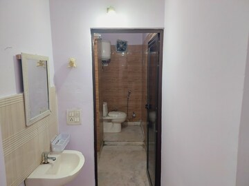 Bathroom in 1 BHK Builder Floor at Pitampura – for Rent