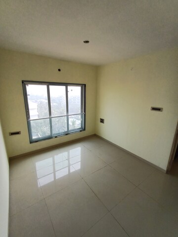 Room in 2 BHK Apartment at Jogeshwari East – for Sale