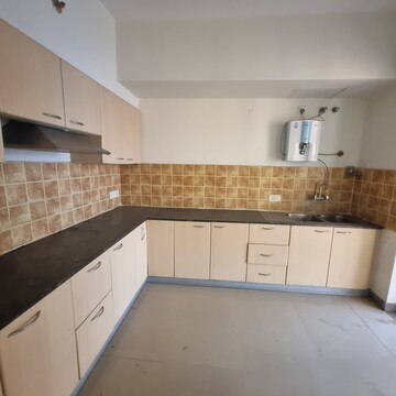 Kitchen in 3.5 BHK Apartment at Sector 20 – for Rent