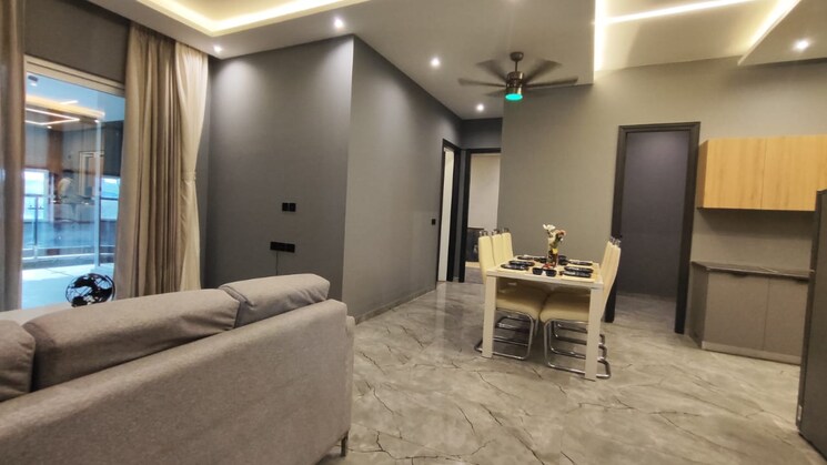 Room, t-and-t-digitown-phase-1 3 Bedroom 1690 Sq.Ft. Apartment In Siddharth Vihar Ghaziabad 8085499
