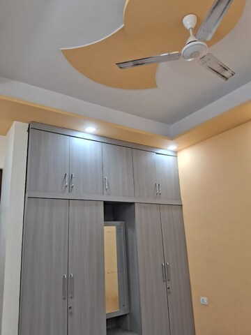 Building Lobby in 2 BHK Builder Floor at DLF Vibhuti Khand, Gomti Nagar – for Rent
