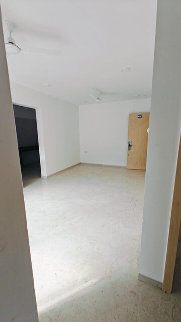 Room in 2 BHK Apartment at Rama Metro Life, Tathawade – for Rent