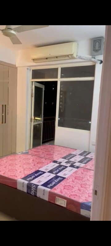 Bedroom in 2 BHK Apartment at Suncity Avenue 76, Sector 76 – for Rent