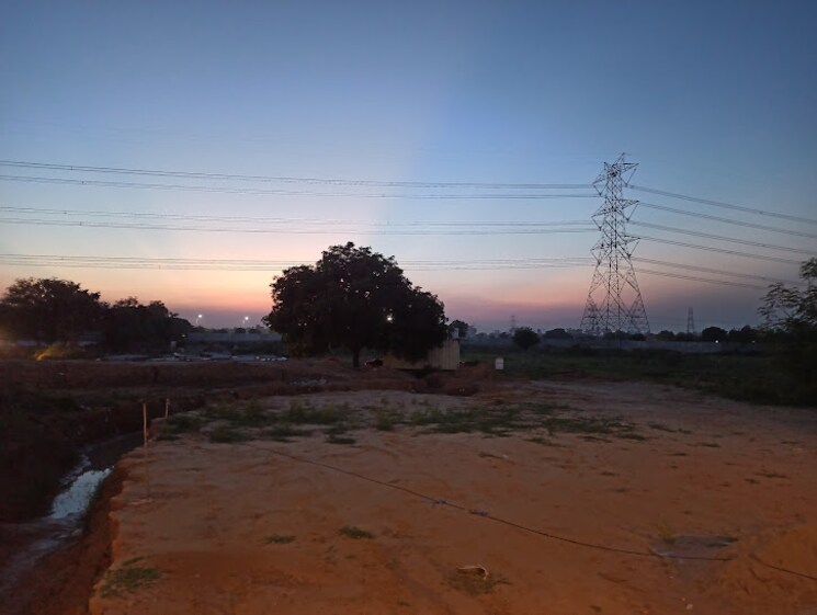 Listing Cover Image
