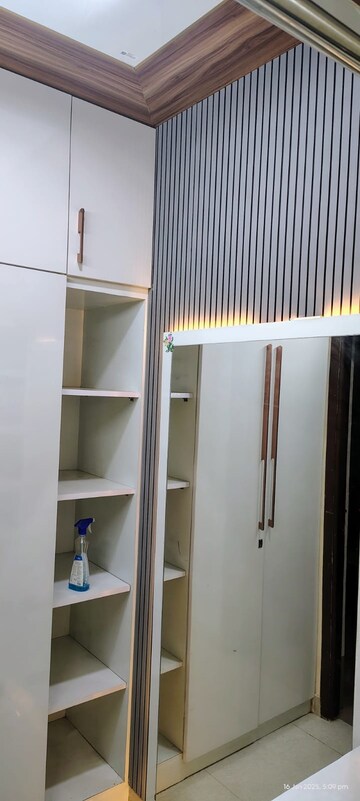Furnished Amenities in 2 BHK Independent House at Gomti Nagar – for Rent