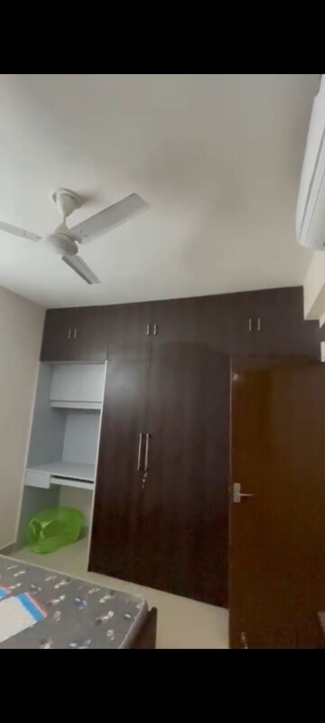 Furnished Amenities in 2 BHK Apartment at Suncity Avenue 76, Sector 76 – for Rent