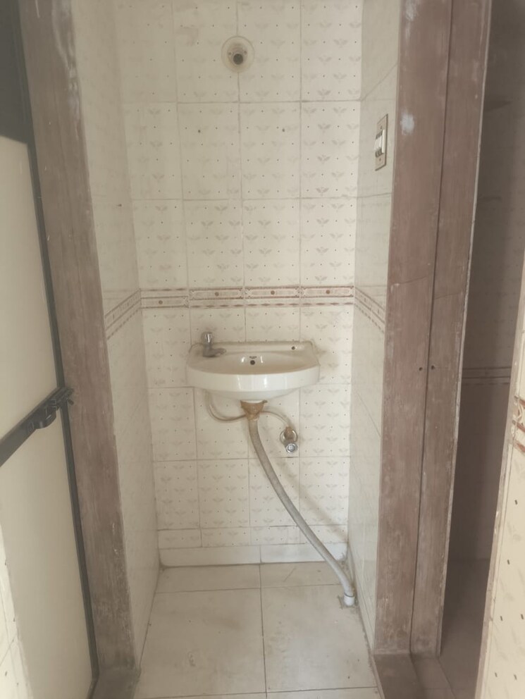 Bathroom, ambo-apartment 2 Bedroom 850 Sq.Ft. Apartment In Virar West Palghar 8085675