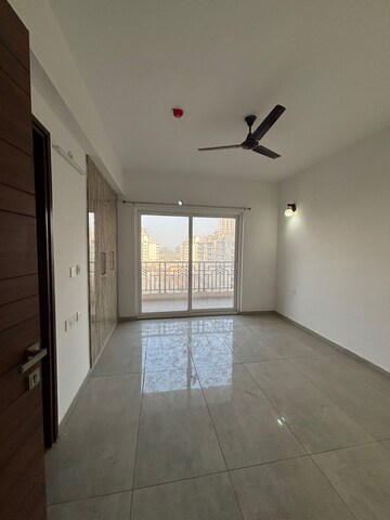 Room in 3 BHK Apartment at ACE Parkway, Sector 150 – for Rent