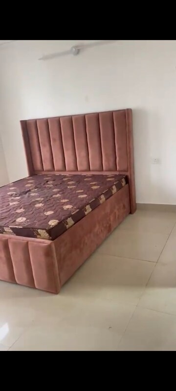 2 BHK Apartment For Rent in Suncity Avenue 76, Sector 76