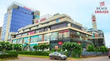  Office Space in IT/SEZ – Exterior View View at Reach 3 Roads, Sector 70 - for Sale