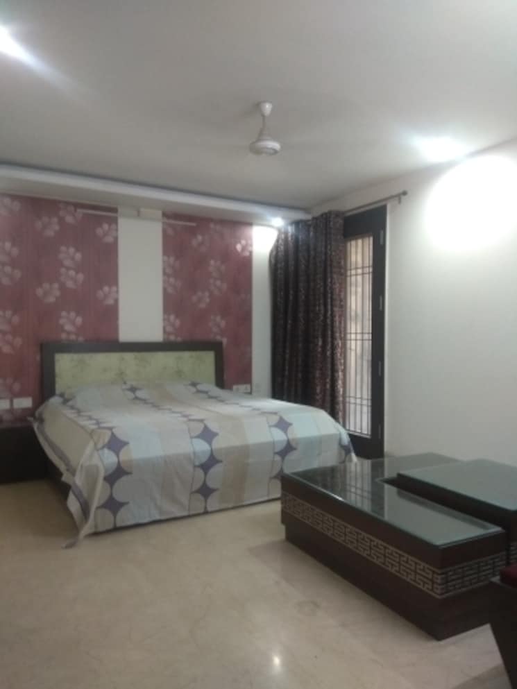 Bedroom, new friends colony 5 Bedroom 500 Sq.Yd. Independent House In New Friends Colony Delhi 8085709