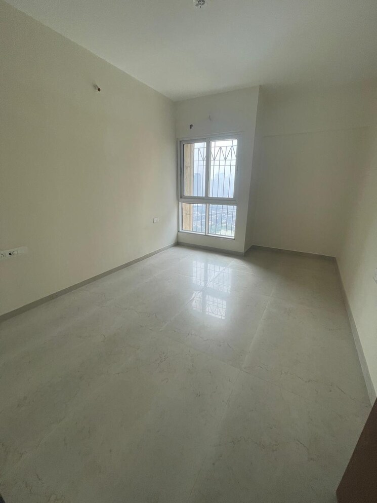 Room, dosti-west-county-phase-2-dosti-cedar 2 Bedroom 744 Sq.Ft. Apartment In Balkum Pada Thane 8085731