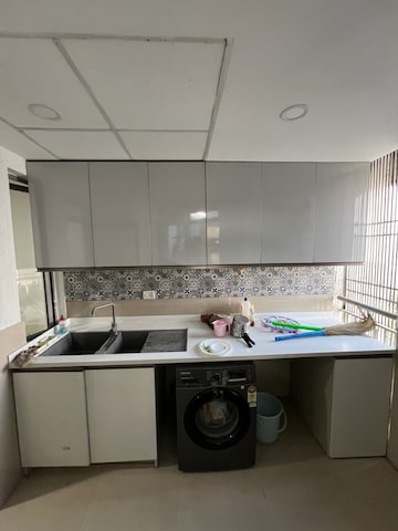 Utility Room in 4 BHK Apartment at Mantri Pinnacle, Hulimavu – for Rent