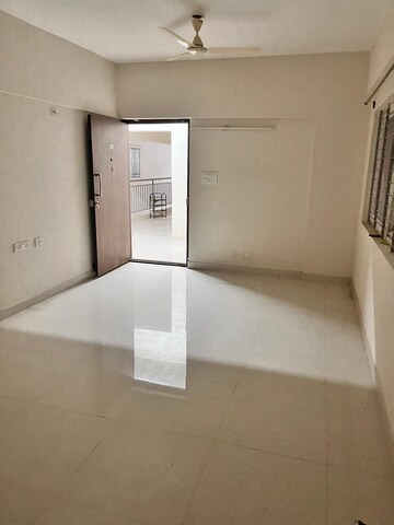 Living Room in 2 BHK Apartment at Atco Sapphire, Sarjapur Road – for Rent