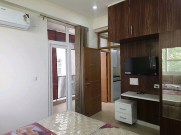 Living Room in 1 BHK Builder Floor at Uday Arden 45, Sector 45 – for Rent
