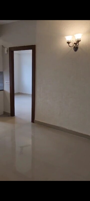 2 BHK Apartment For Rent in Suncity Avenue 76, Sector 76