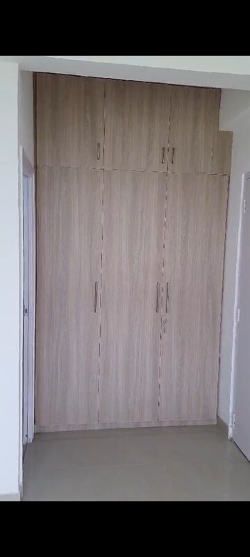 Building Lobby in 2 BHK Apartment at Suncity Avenue 76, Sector 76 – for Rent