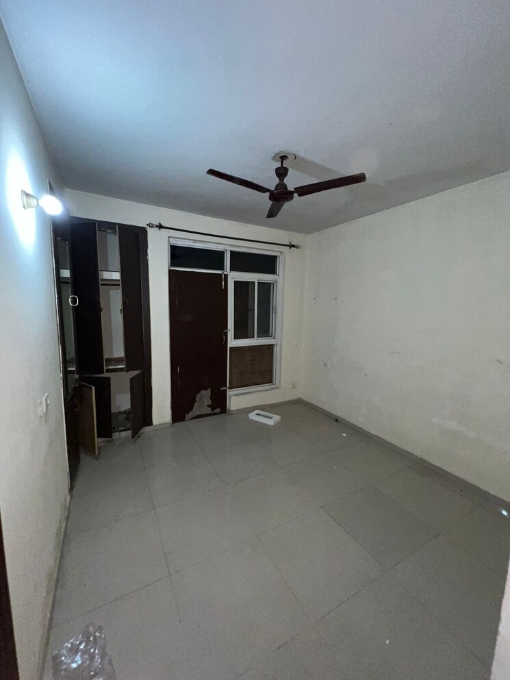 Room, nk-sharma-savitry-greens-2 2 Bedroom 960 Sq.Ft. Apartment In Ghazipur Zirakpur 8085776