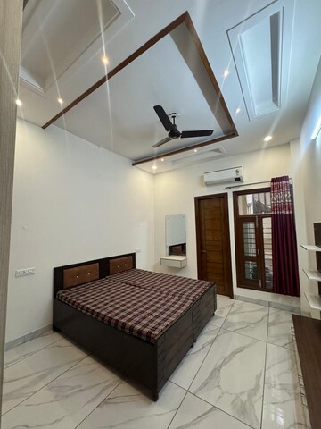 Bedroom in 3 BHK Builder Floor at Gillco Valley, Mohali Sector 127 – for Rent