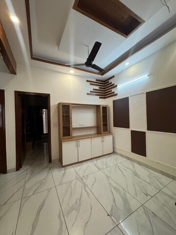 Bedroom in 3 BHK Builder Floor at Gillco Valley, Mohali Sector 127 – for Rent