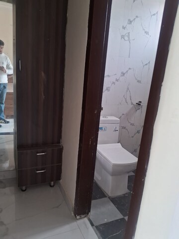 Bathroom in 3 BHK Builder Floor at Gillco Valley, Mohali Sector 127 – for Rent