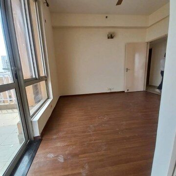 Room in 3 BHK Apartment at Pioneer Araya, Sector 62 – for Rent