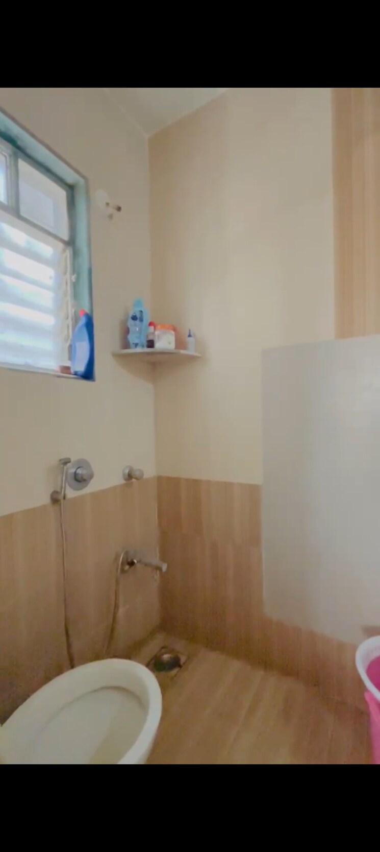 Bathroom, baner 3 Bedroom 1250 Sq.Ft. Apartment In Baner Pune 8085948