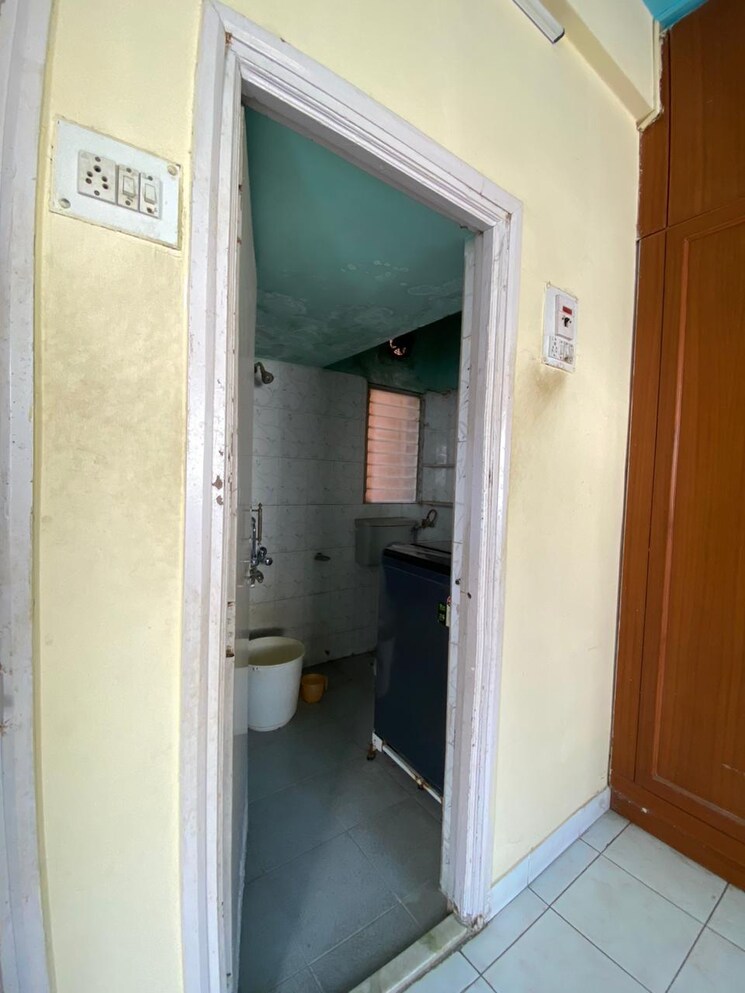 Attached Bathroom, pimple nilakh 2 Bedroom 2000 Sq.Ft. Independent House In Pimple Nilakh Pune 8085974