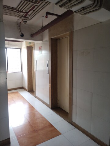Room in 1 BHK Apartment at Kurla West – for Rent