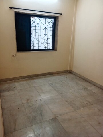Room in 2 BHK Apartment at MidCity Sudha, Khar West – for Rent