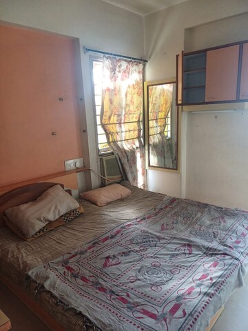 Bedroom in 2 BHK Apartment at Navrangpura – for Rent