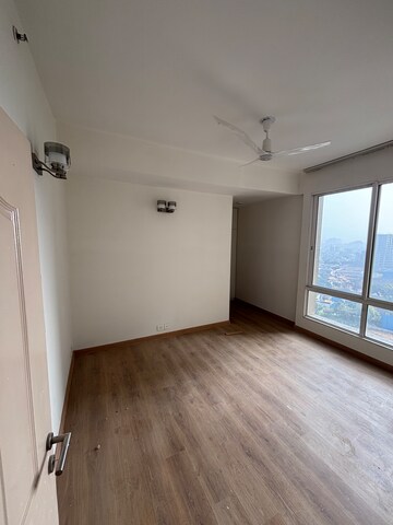 Bedroom in 5 BHK Apartment at Pioneer Park Presidia, Sector 62 – for Rent