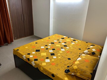 Bedroom in 3.5 BHK Apartment at Aims Golf City, Sector 75 – for Rent