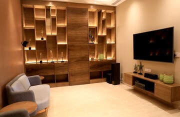 Living Room in 3.5 BHK Apartment at Sheth Auris Serenity Tower 1, Malad West – for Sale