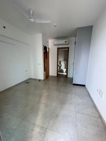 Room in 4 BHK Independent House at Palam Vihar – for Rent
