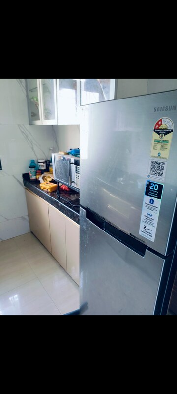 Room in 1 BHK Apartment at Wadala West – for Rent