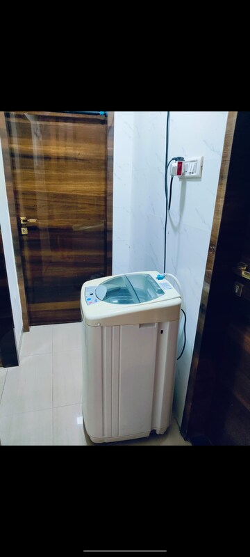 Study Room in 1 BHK Apartment at Wadala West – for Rent