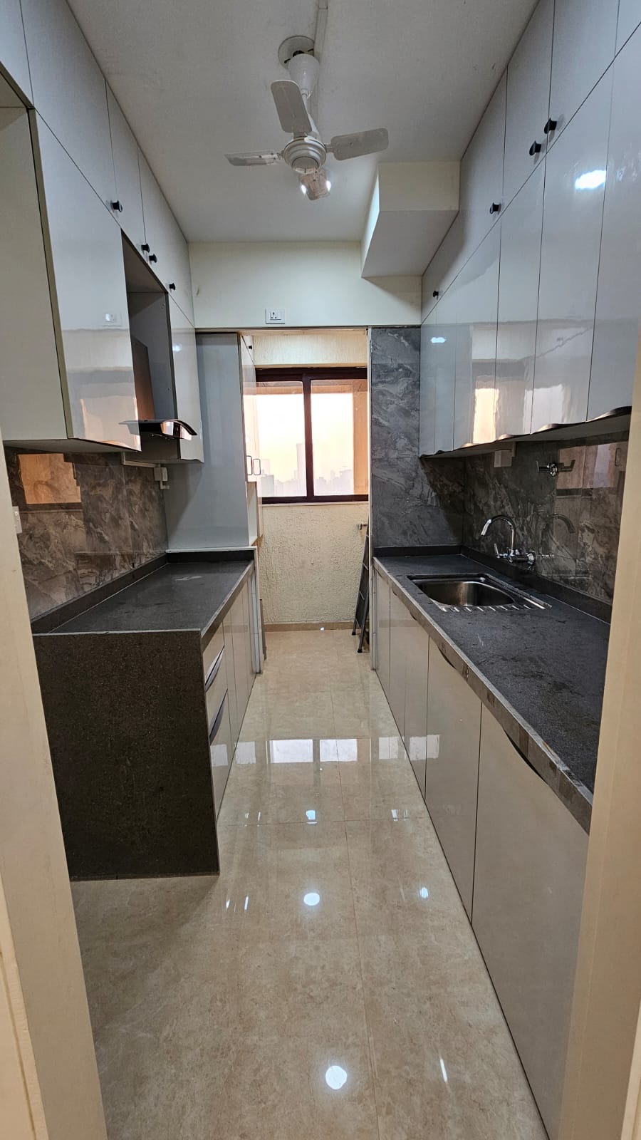 2 BHK + Extra Room 606 Sq.Ft. Apartment in Haware Sky