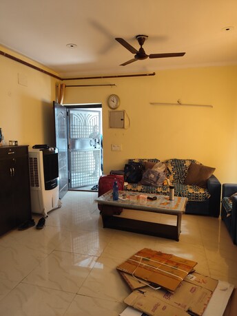 2.5 BHK Apartment For Rent in Aims Golf City Sector 75 Noida  8086074