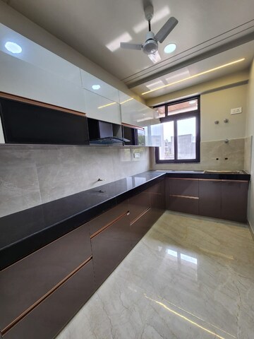 Kitchen in 3 BHK Builder Floor at Mansarovar Extension – for Sale