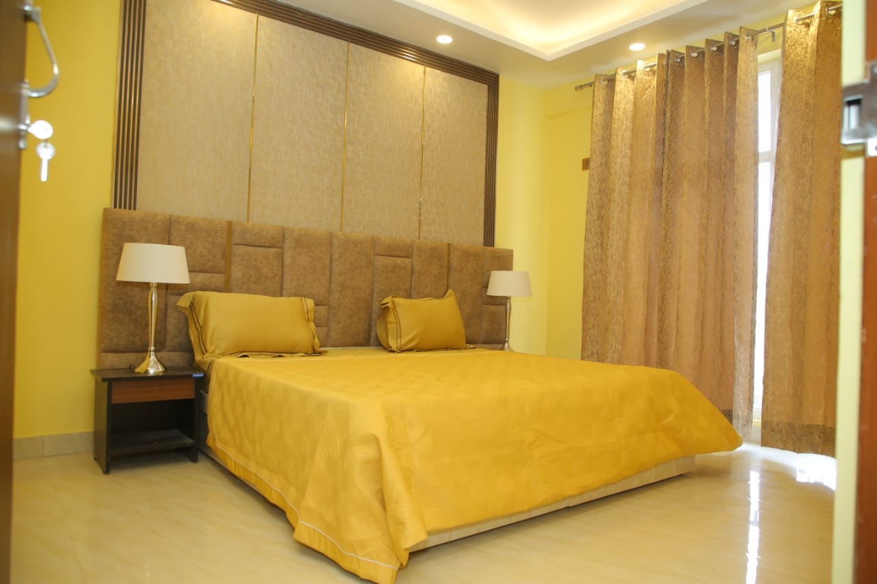 3 BHK + Pooja Room,Servant Room,Study Room,Extra Room Penthouse For Sale in Homes