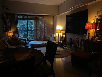 Living Room in 1 BHK Apartment at Andheri West – for Rent